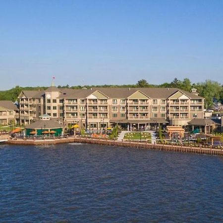 Chautauqua Harbor Hotel - Jamestown Celoron Exteriör bild